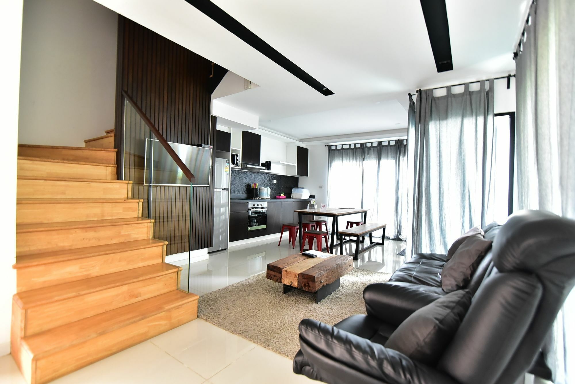 The Win Residence Патая Екстериор снимка