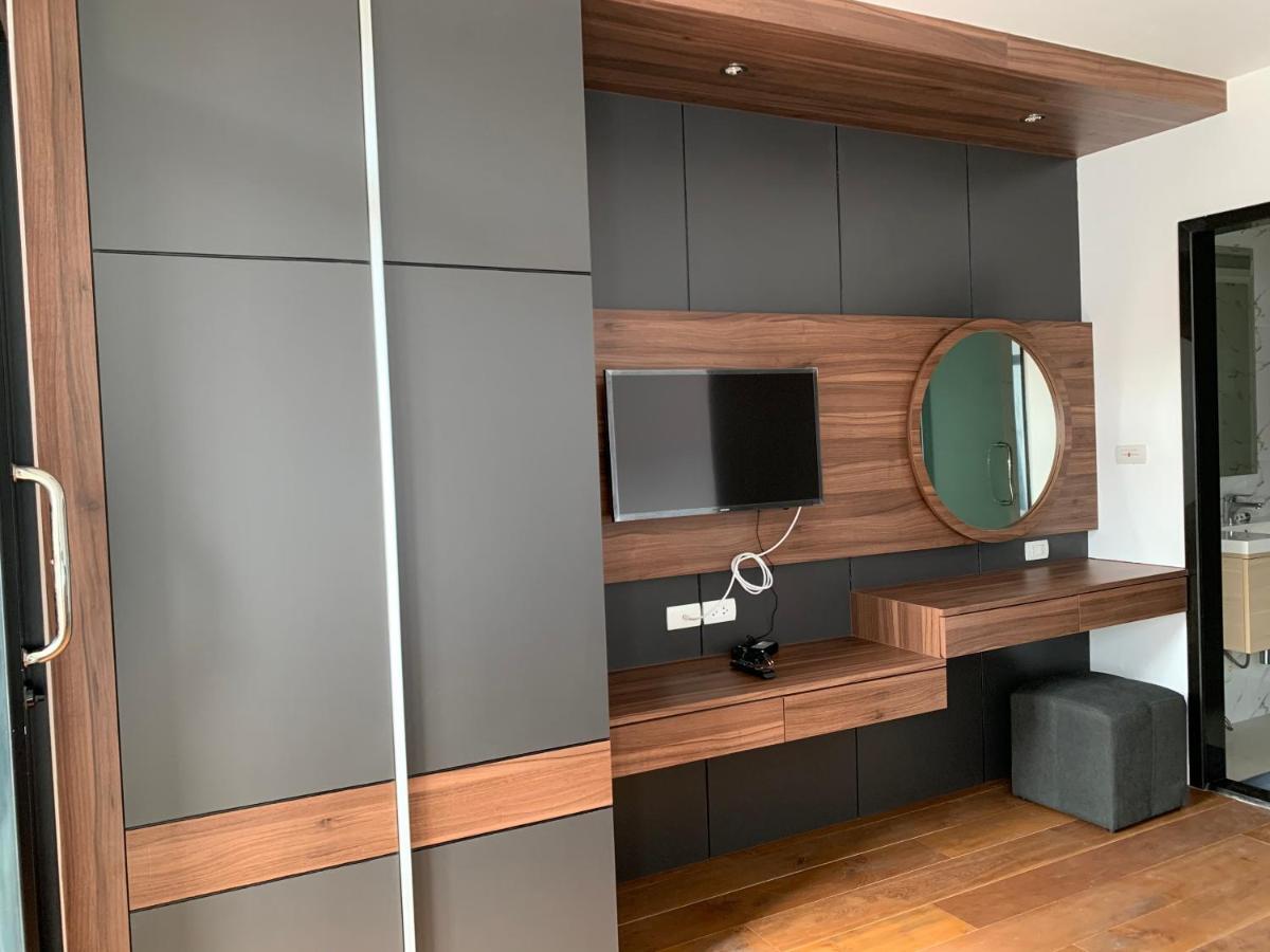 The Win Residence Патая Екстериор снимка