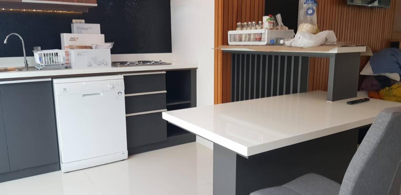 The Win Residence Патая Екстериор снимка